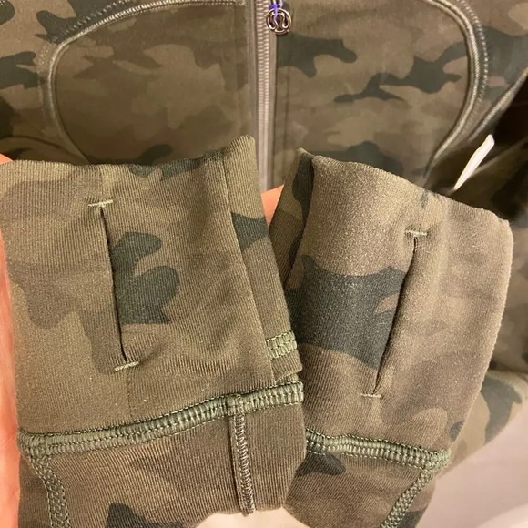 Lululemon Green Camo Forme Jacket Green Size 2 - Picture 10 of 10